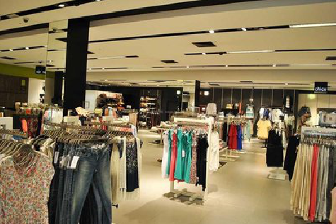 泗洪商场里的店面怎么装修？